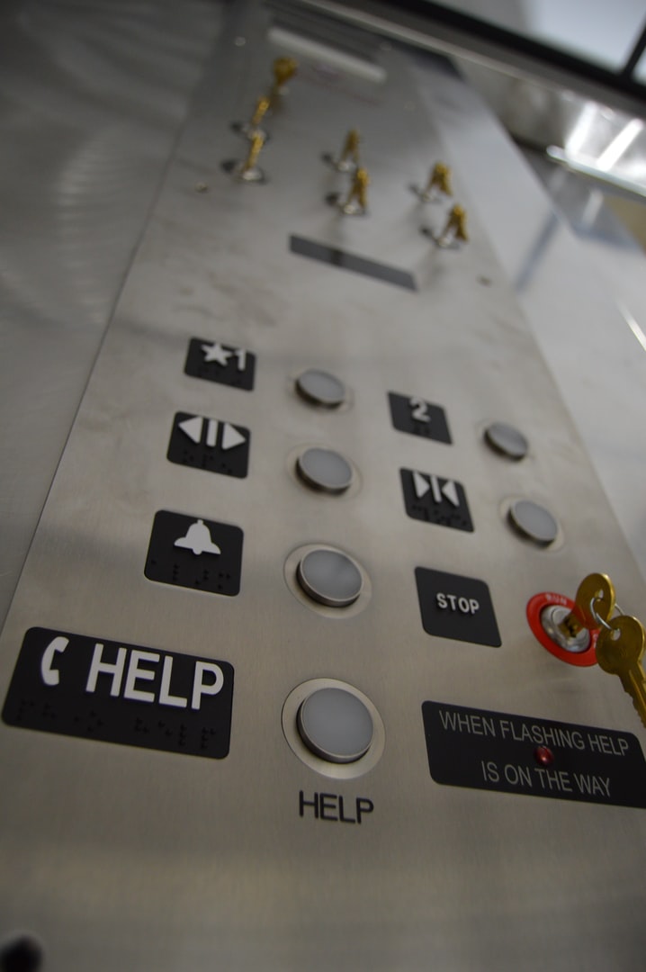 Elevator emergency intercom